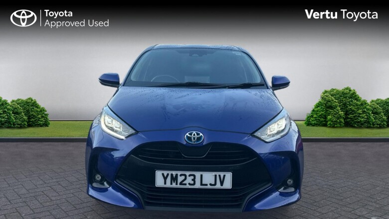 Toyota Yaris 1.5 Hybrid Design 5dr CVT Hybrid Hatchback